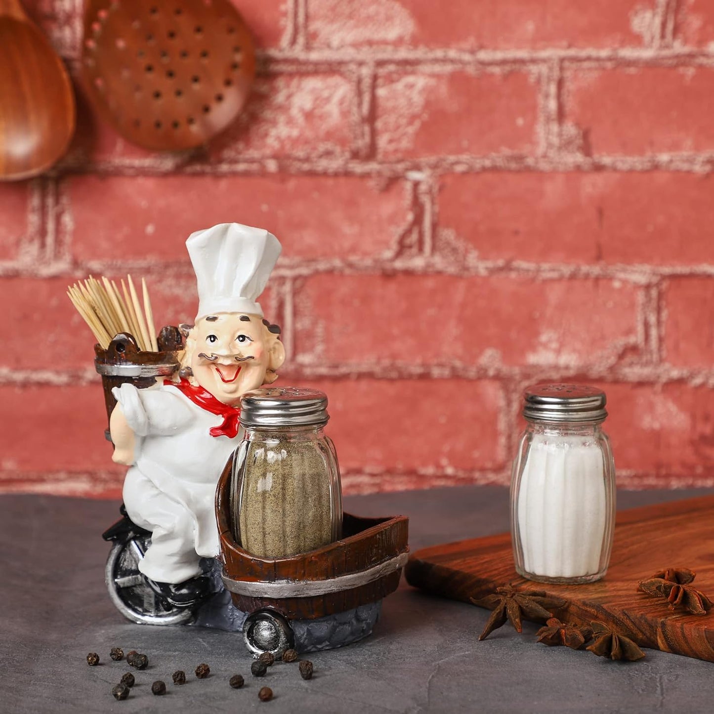 Chef Salt & Pepper Set with Decorative Display Table Stand